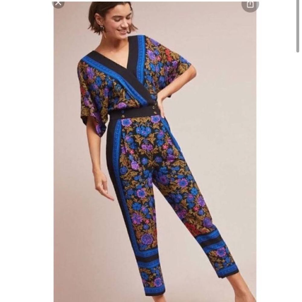 Anthropologie - Floral Jumpsuit by Ett Twa Size 2
Short Sleeve Black and Blue - Picture 2 of 9